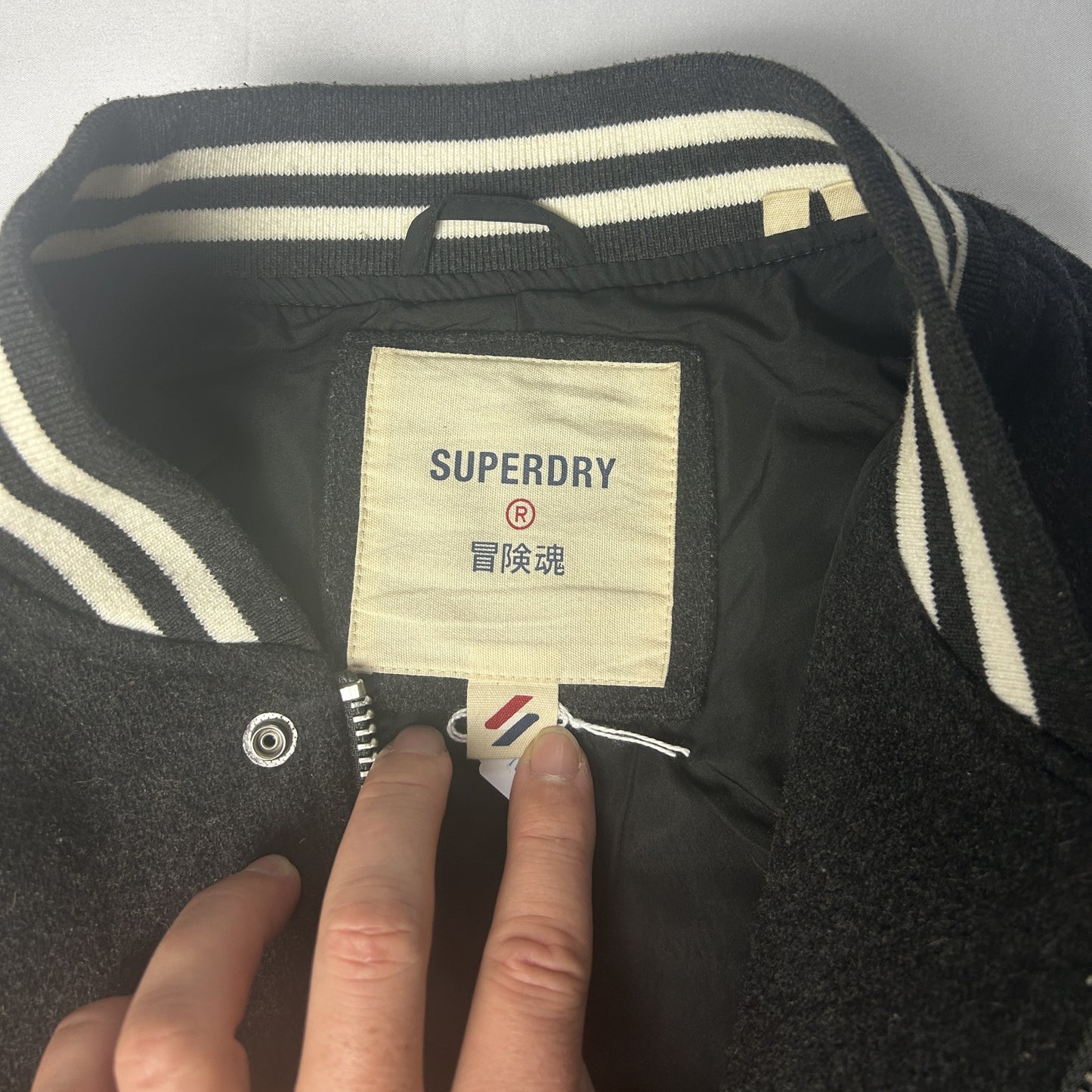 Bomber Collège Superdry Taille M Noir et Blanc