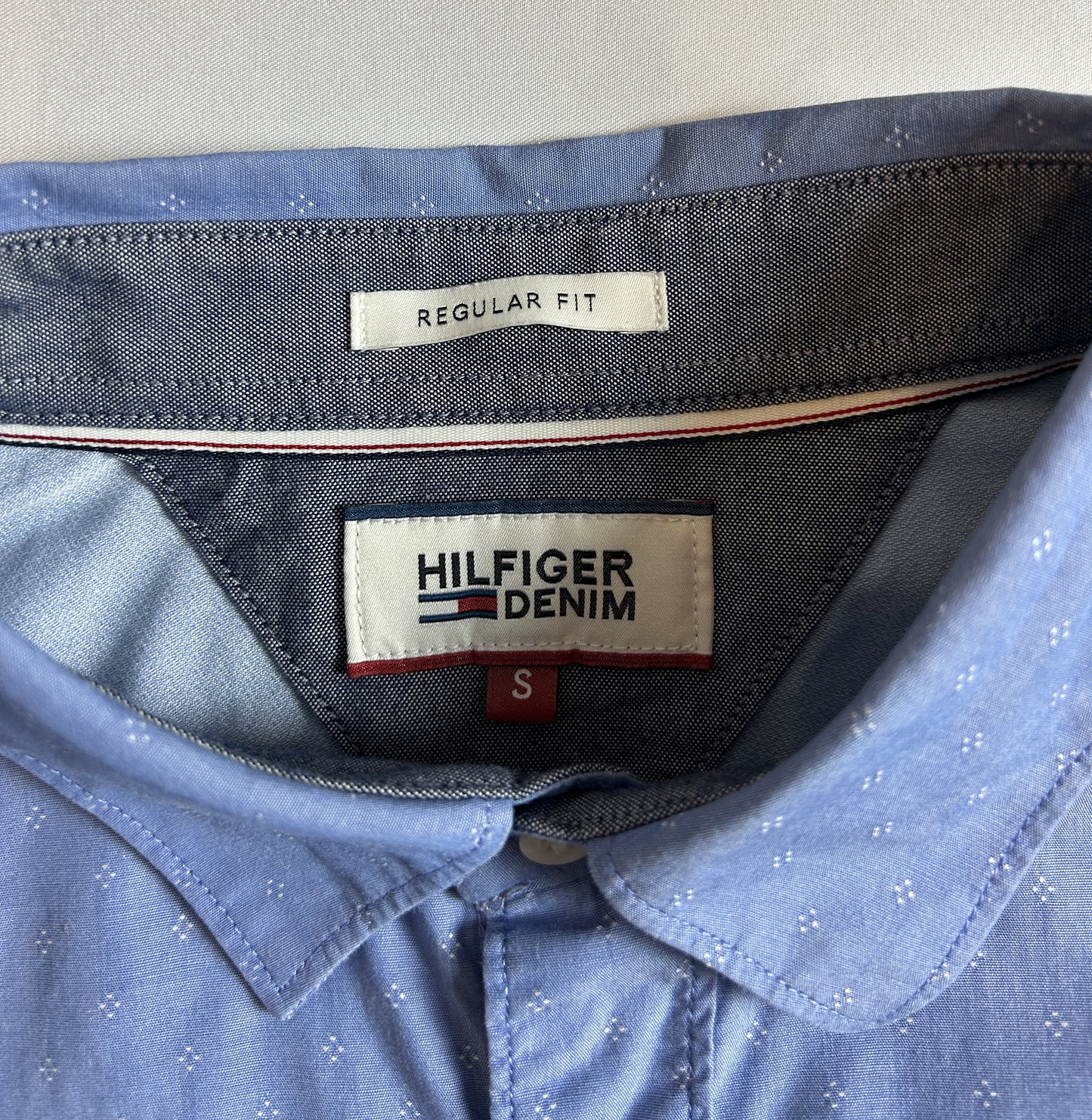 Chemise Tommy Hilfiger Taille S Bleu à motif